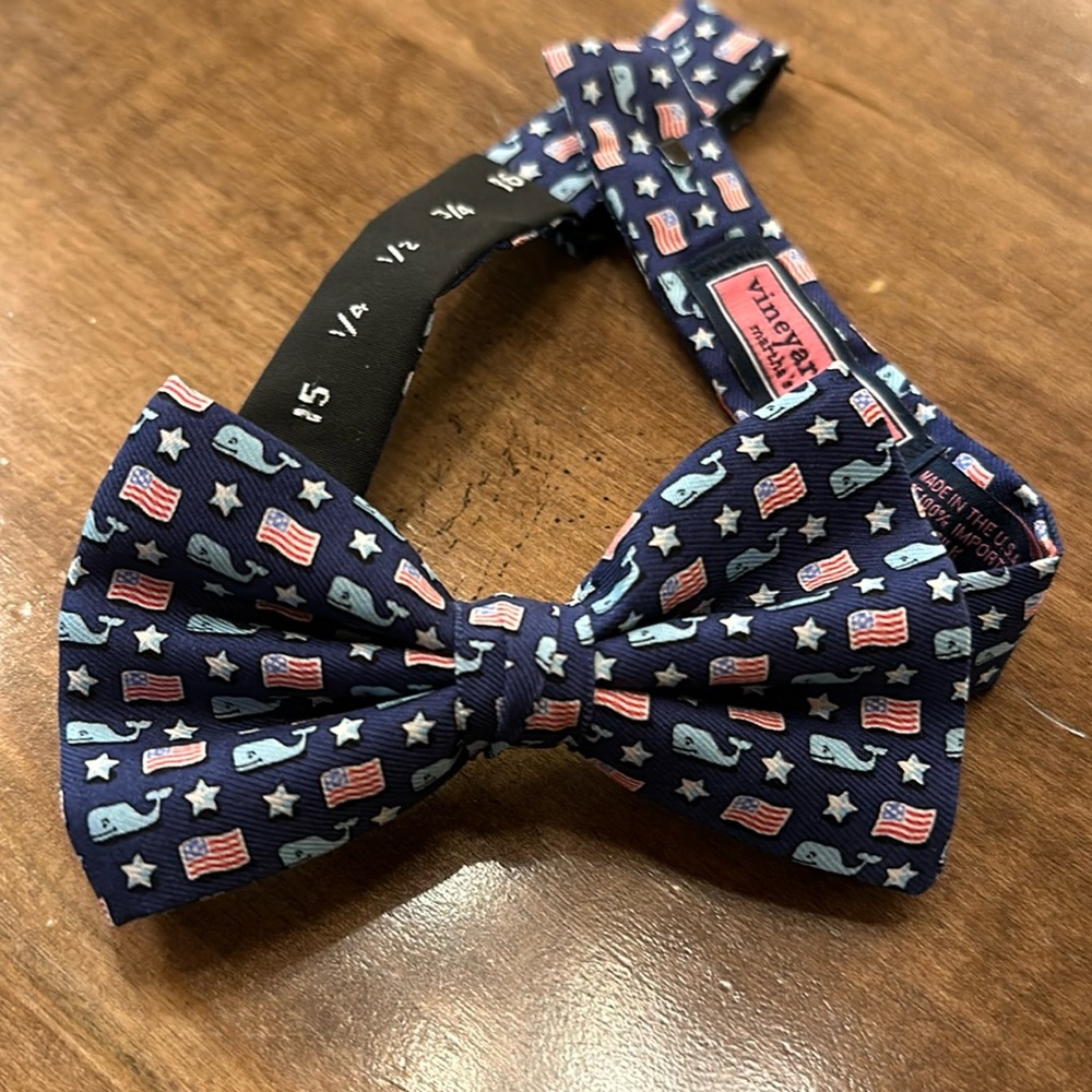 Vineyard Vines Boys Bowtie